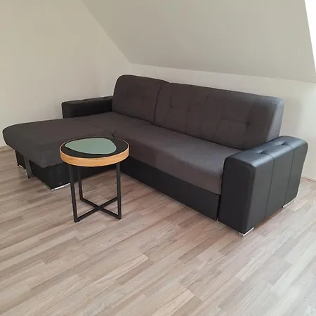 Grosszuegige 100 M2 Mit Terrasse *